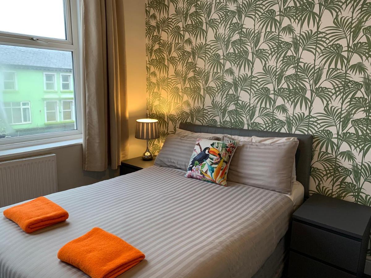 Tropics Beach Hotel Blackpool Room photo